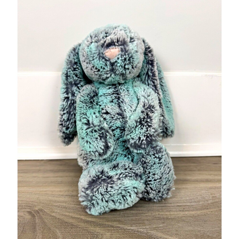 Authentic Retired Jellycat Bashful Pistachio Bunny (Medium)